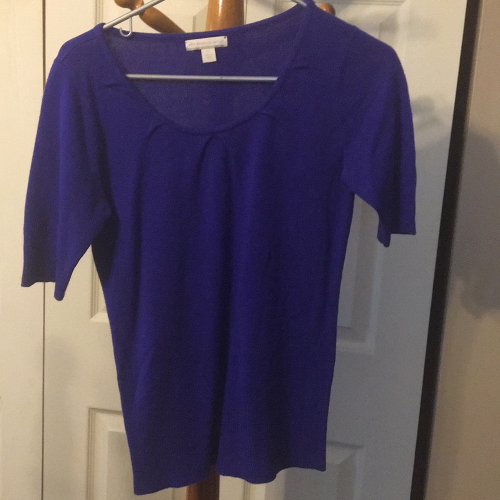 Blue short sleeve sweater